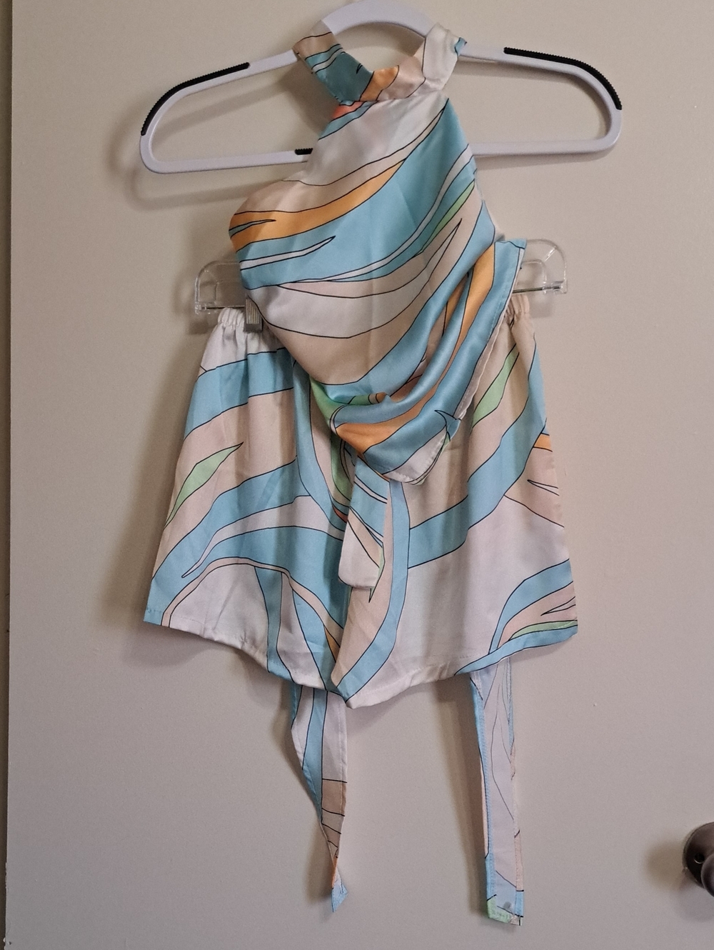 Tie-Back Halter Top & Short SET in Pastel Wave Print